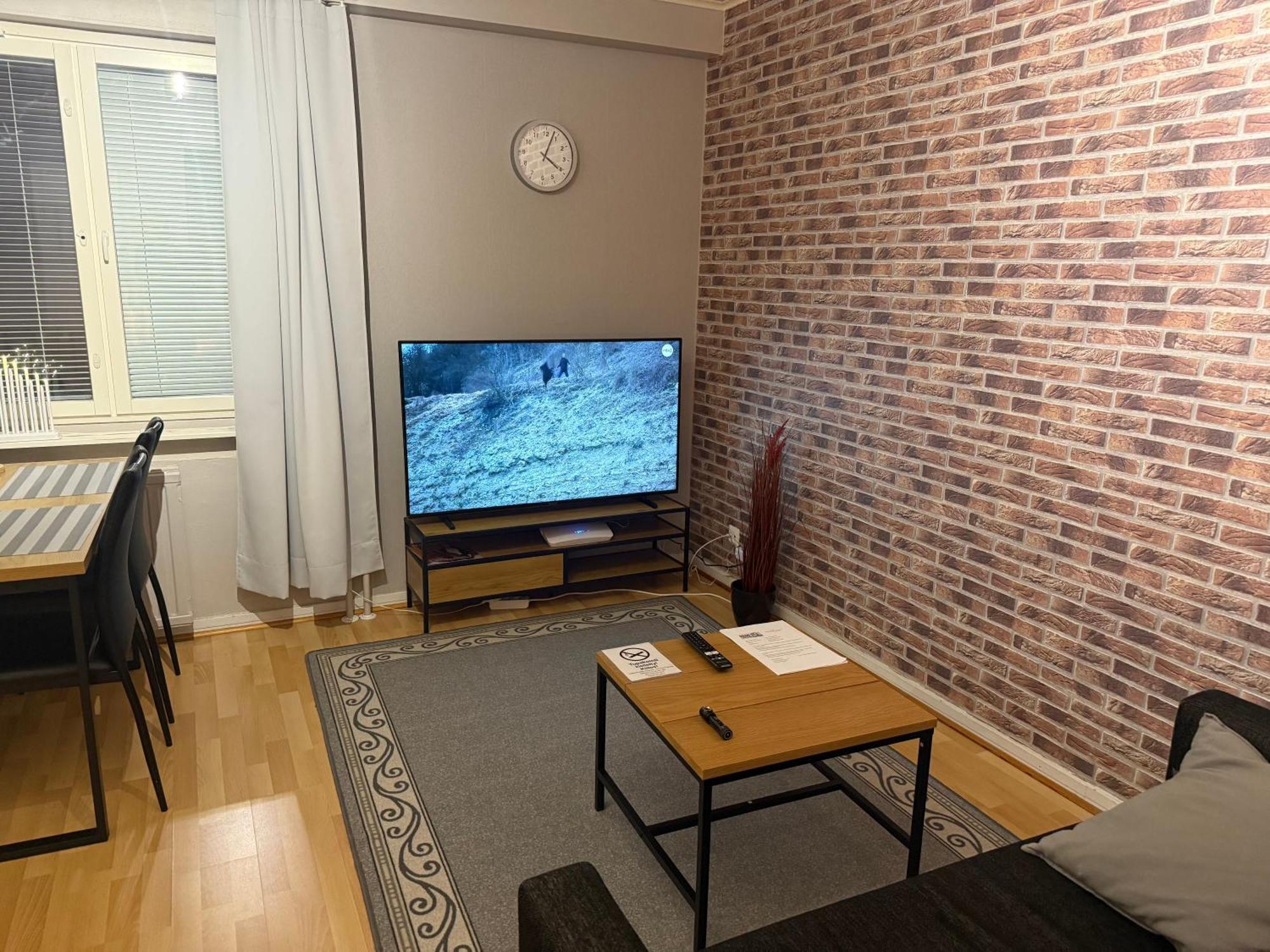 Kemi City Iv, Near Snowcastle, Premium Studio, Free Private Parking, Special Price! Buitenkant foto